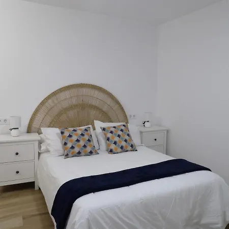 Gloria Apartment *