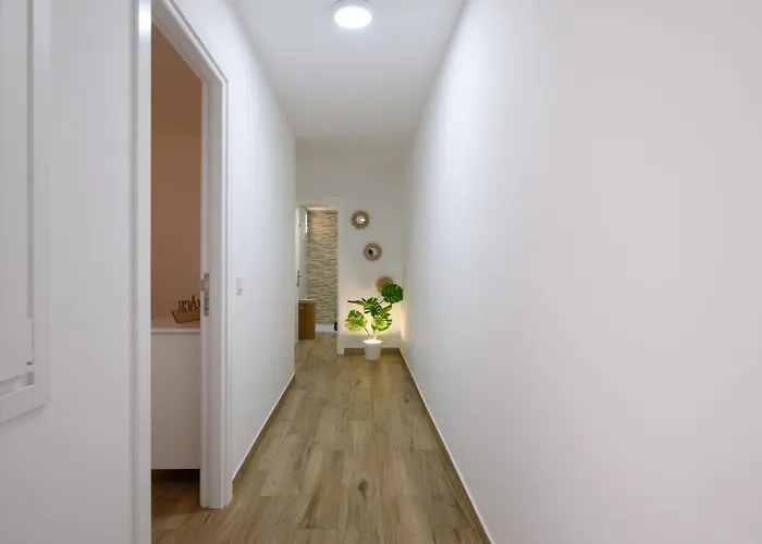 Apartment Gloria *